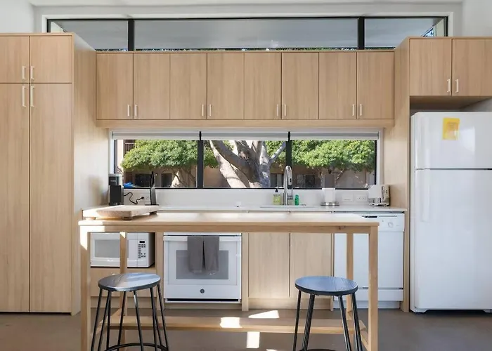 Apartment Eco-friendly 1-bedroom - 80 Walkscore! *